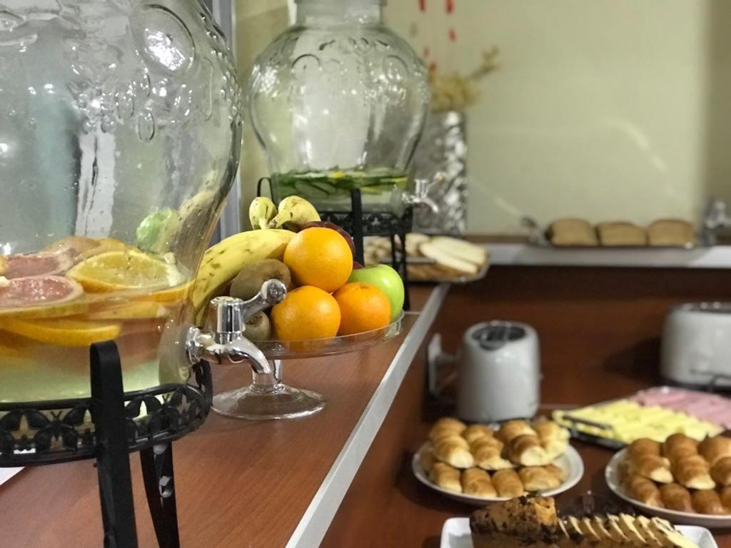 Illia 121 Apart Hotel Neuquén Екстериор снимка