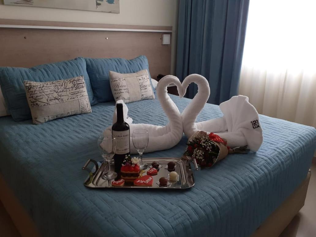 Illia 121 Apart Hotel Neuquén Екстериор снимка